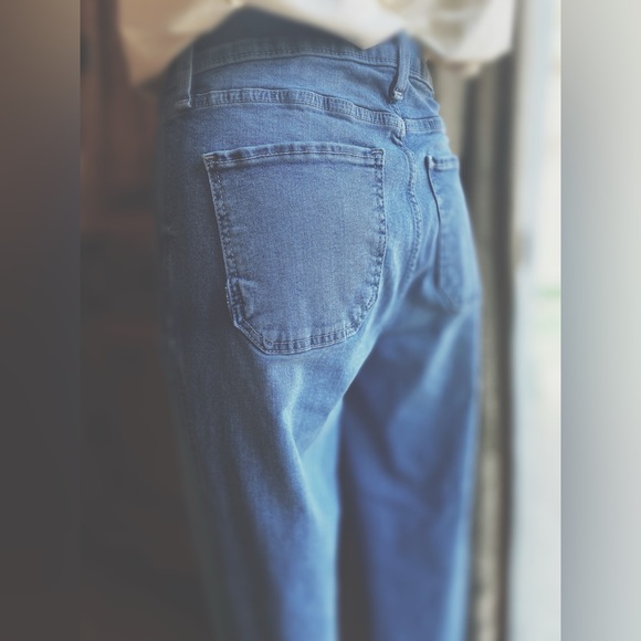 LEVI’S - Picture 6 of 8